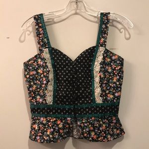 Vintage flower top